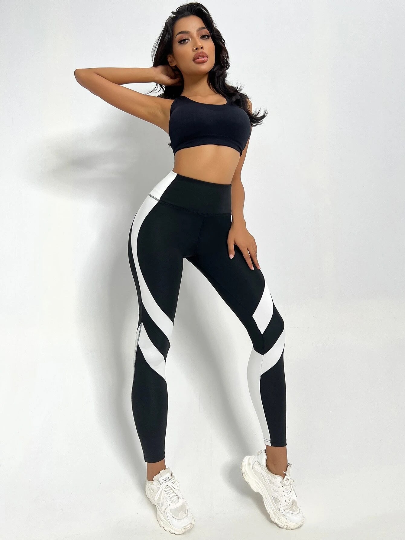 Minimalist And Versatile High Waisted Yoga Pants